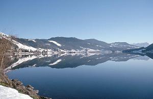 Paisaje con lago y montañas, Suiza